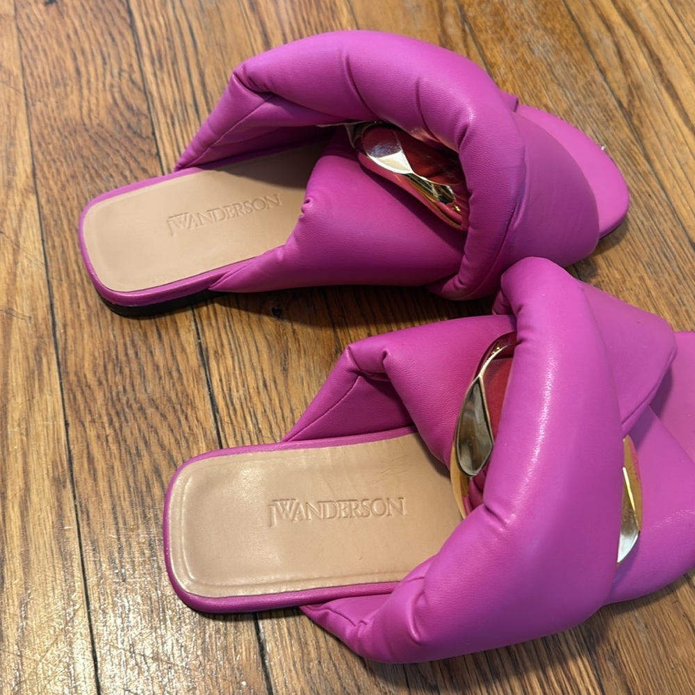 JW ANDERSON Chain flat sandals Hot Pink Knotted Slide Sandals with Gold Sz 6.5 - Picture 9 of 15
